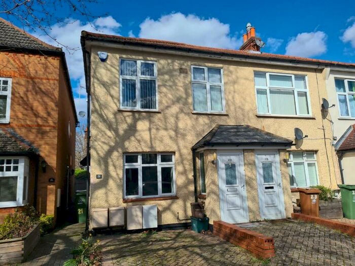 1 Bedroom Maisonette To Rent In Ruskin Road, Carshalton, Surrey, SM5