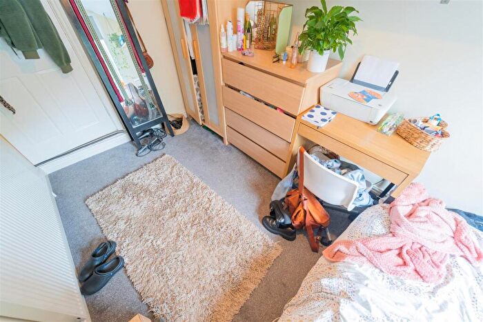 4 Bedroom House To Rent In Tiverton Road, Birmingham, B29