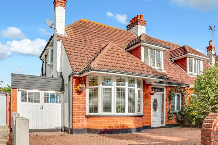 3 Bedroom Semi-Detached House For Sale In Elm Grove, Thorpe Bay, SS1