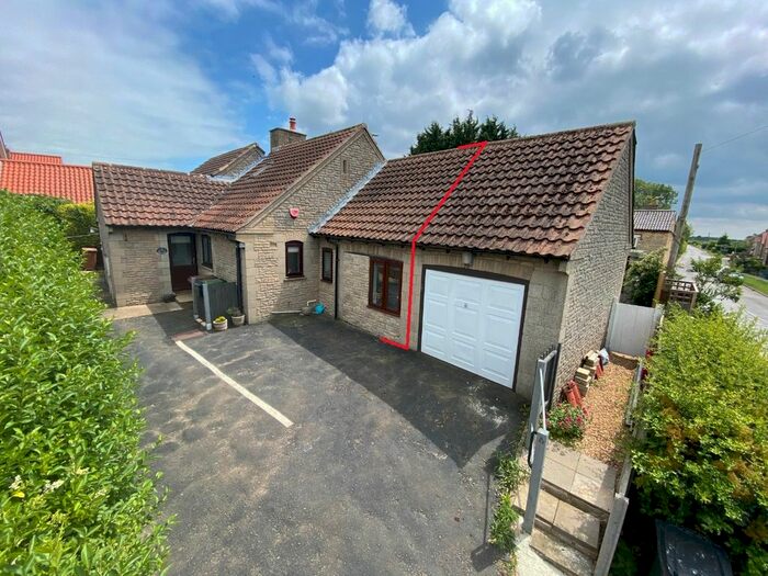 2 Bedroom Semi-Detached House For Sale In Top Road, Croxton Kerrial, NG32