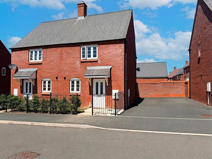 2 Bedroom Semi Detached House For Sale In Pianoforte Road, Roade, NN7