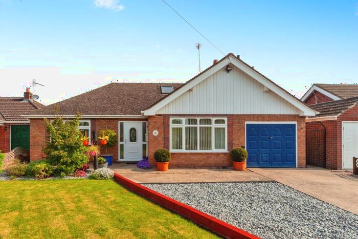 4 Bedroom Bungalow For Sale In Hermitage Road, Saughall, Chester, Cheshire, CH1