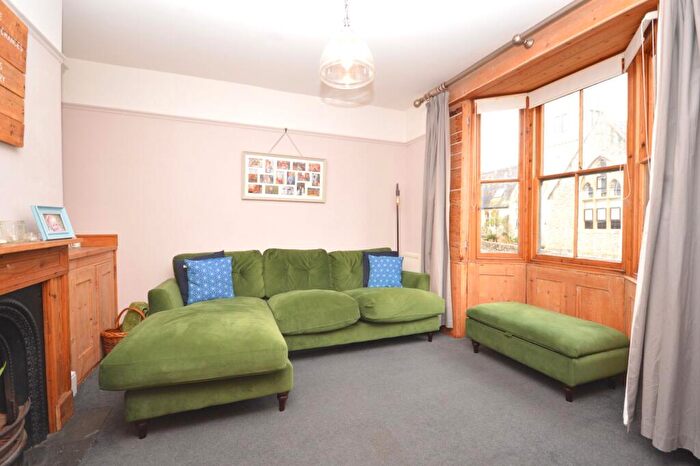 3 Bedroom End Of Terrace House For Sale In Sandgate Hill, Sandgate, CT20