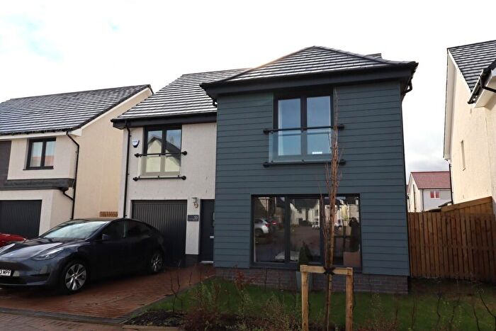 5 Bedroom Detached House To Rent In Bruce Way, Calderwood, EH53