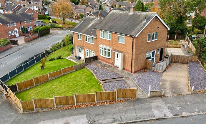 3 Bedroom Semi-Detached House For Sale In Stanhope Road, Gedling, Nottingham, NG4