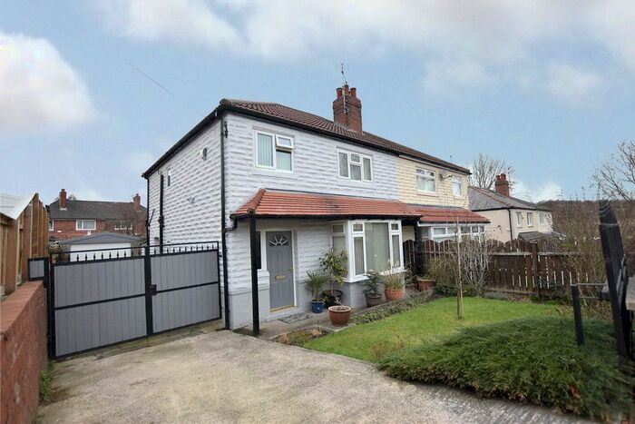 3 Bedroom Semi-Detached House To Rent In Harrison Crescent, Leeds, West Yorkshire, LS9