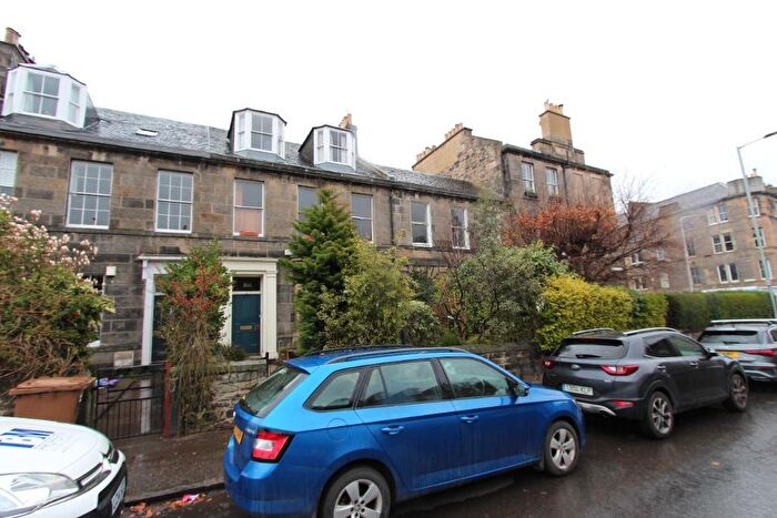2 Bedroom Flat To Rent In Newhaven Road, Bonnington, Edinburgh, EH6