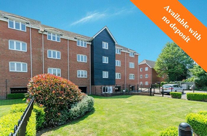 2 Bedroom Flat To Rent In Priory Avenue, St Denys, Southampton, Hampshire, SO17