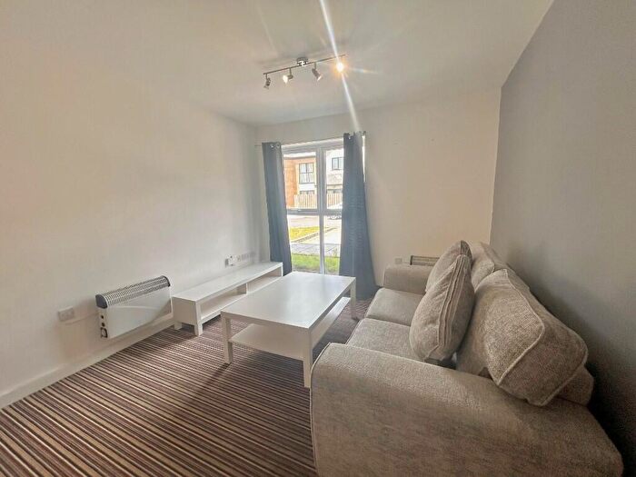 2 Bedroom Apartment To Rent In Richmond Village, Richmond Road, Cardiff(City), CF24