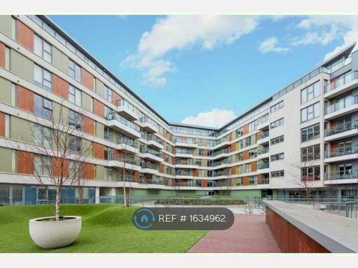 2 Bedroom Flat To Rent In Ink Court, London, E3