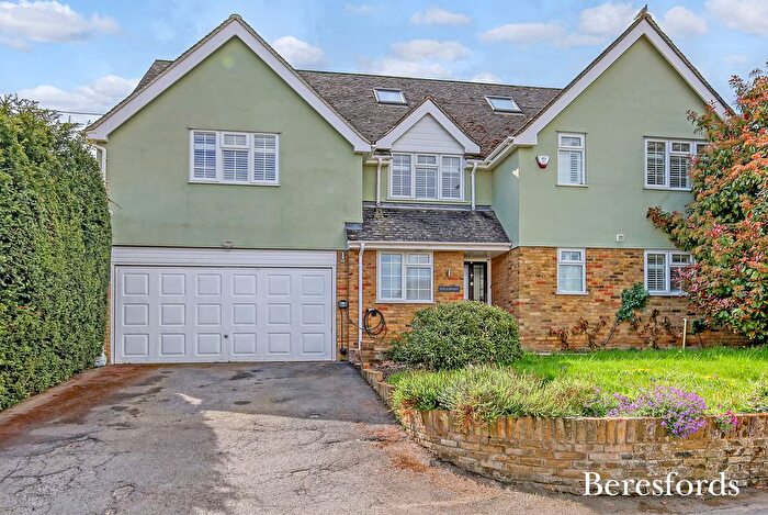 5 Bedroom Detached House To Rent In St. Johns Road, Writtle, CM1