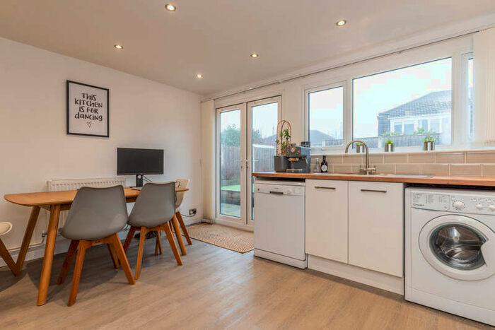 2 Bedroom Terraced Bungalow To Rent In Orchard Avenue, Castle Donington, Derby, DE74