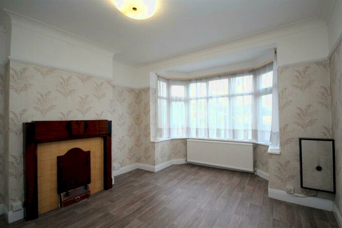 3 Bedroom Terraced House To Rent In Waverley Gardens, Hanger Lane, NW10