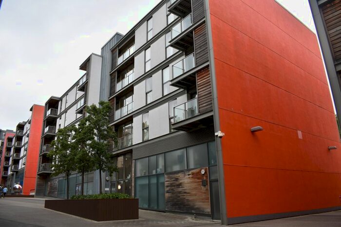 2 Bedroom Flat To Rent In Ruby House, Milton Keynes, Buckinghamshire, MK9