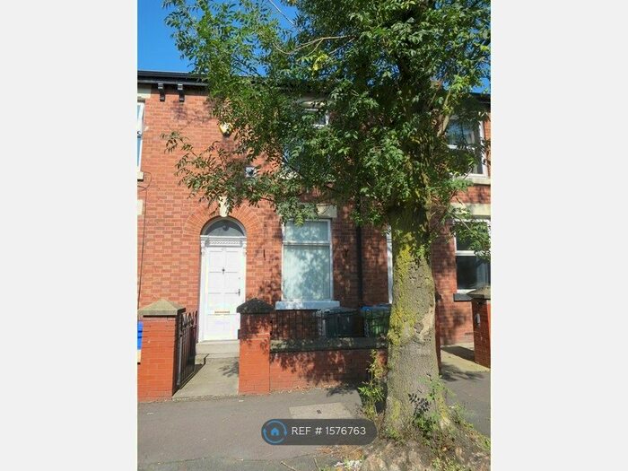 2 Bedroom Terraced House To Rent In Wheler Street, Manchester, M11