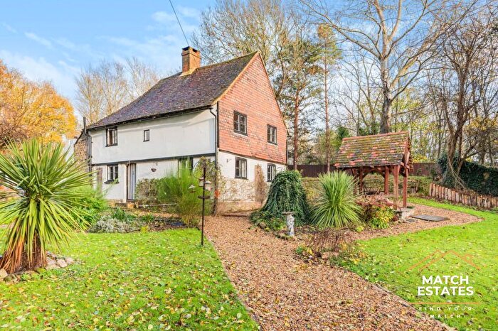 3 Bedroom Detached House For Sale In Grove Green, Weavering, Kent, ME14