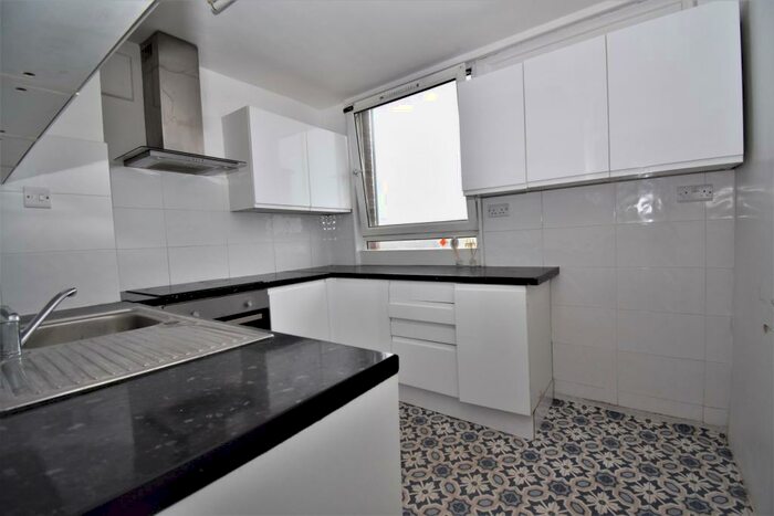 1 Bedroom Flat To Rent In Russett Way London, SE13