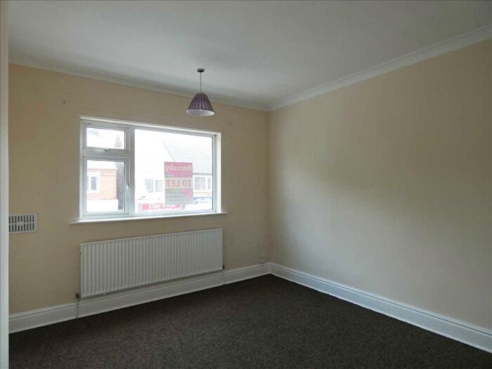 1 Bedroom Flat To Rent In Ashby High Street, Scunthorpe, DN16