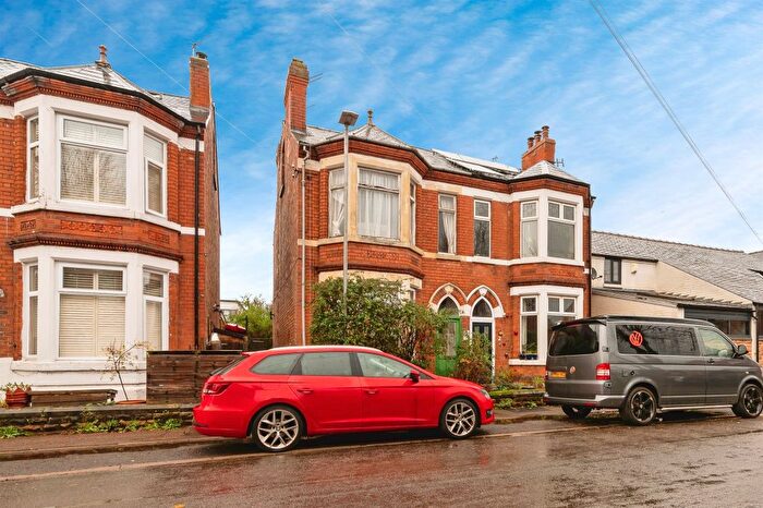 4 Bedroom Semi Detached House For Sale In Fleeman Grove, West Bridgford, Nottingham, NG2