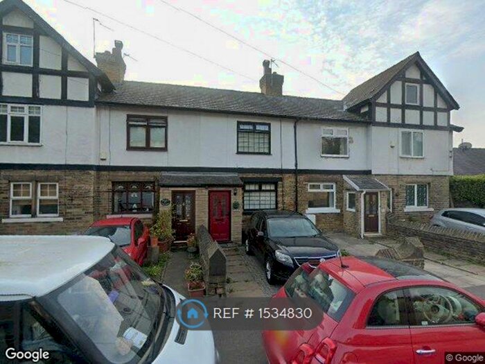 2 Bedroom Terraced House To Rent In Bradford Road, Brighouse, HD6