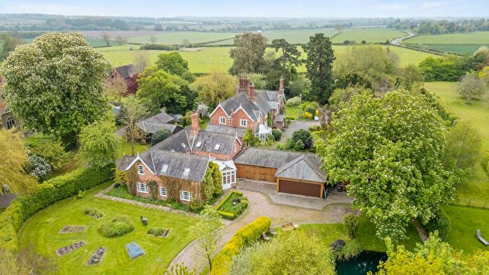 5 Bedroom Detached House For Sale In Main Road, Thornton, Horncastle, LN9