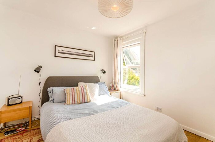 3 Bedroom Property To Rent In Addison Road, South Norwood, London, SE25