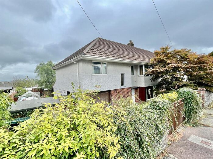 5 Bedroom Semi Detached House For Sale In Rockingham Road, Plymouth, PL3