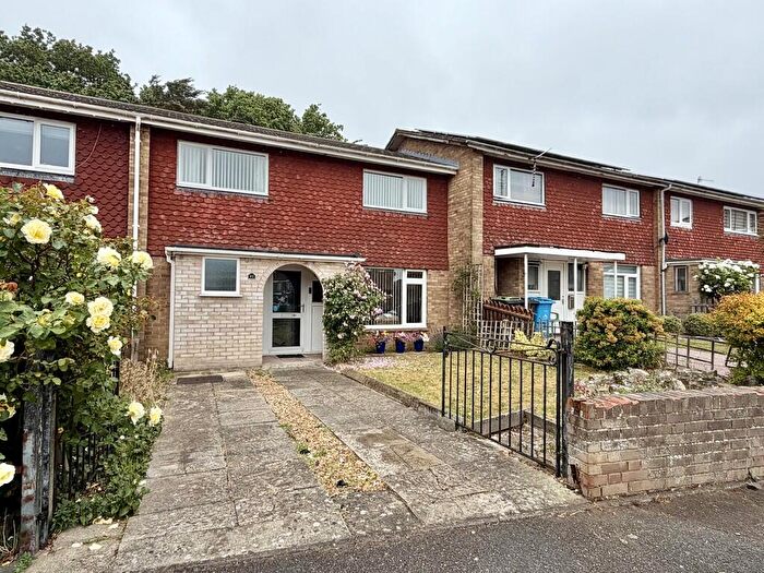 3 Bedroom Terraced House For Sale In Christopher Crescent, Oakdale, BH15