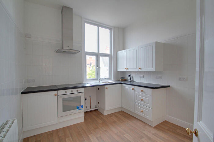 1 Bedroom Apartment To Rent In North Avenue, Leicester, LE2