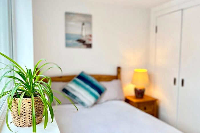 6 Bedroom House To Rent In Paultow Road, Bristol, BS3