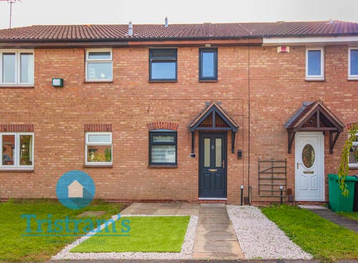 2 Bedroom Terraced House To Rent In Dean Close, Wollaton, Nottingham, NG8