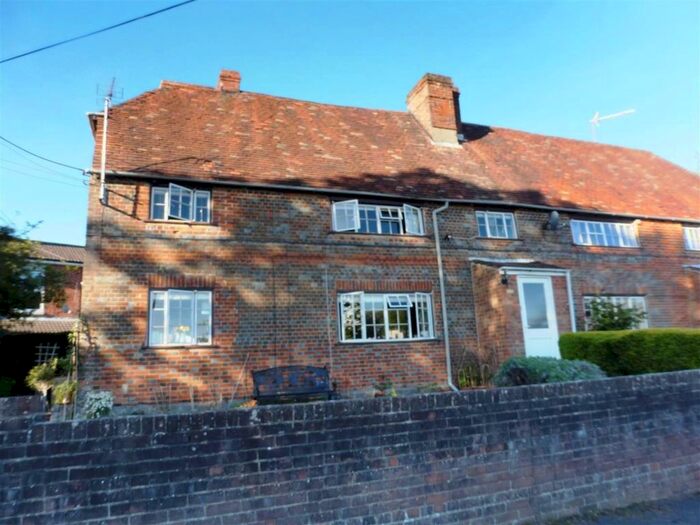 2 Bedroom Property To Rent In West Horton Lane, Fair Oak, Eastleigh, SO50