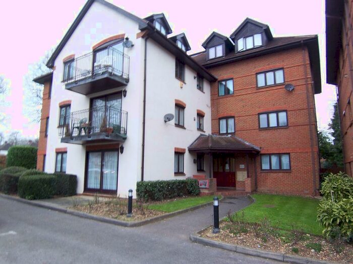 2 Bedroom Apartment To Rent In Cygnet House, Uxbridge Road, Stanmore, Middlesex, HA7