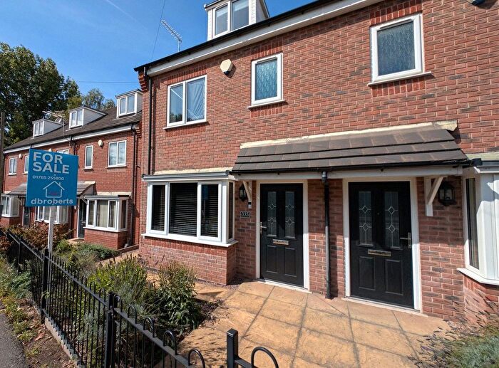 3 Bedroom Semi-detached House For Sale In Cannock Road, Chadsmoor, Cannock, Staffordshire, WS11