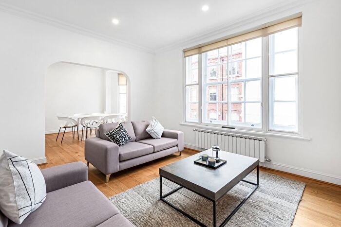 3 Bedroom Flat To Rent In New Cavendish Street, London, W1G