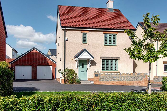 3 Bedroom Detached House For Sale In Cornish Close, Taunton, TA1