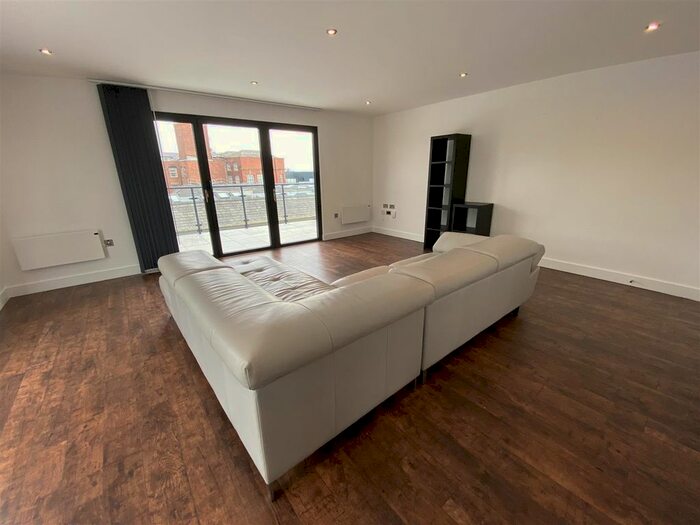 2 Bedroom Flat To Rent In Paragon Mill, Cotton Street, Manchester, M4