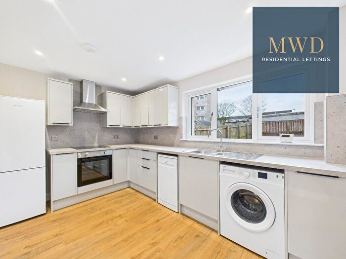 3 Bedroom Terraced House To Rent In Glen More, East Kilbride, South Lanarkshire, G74