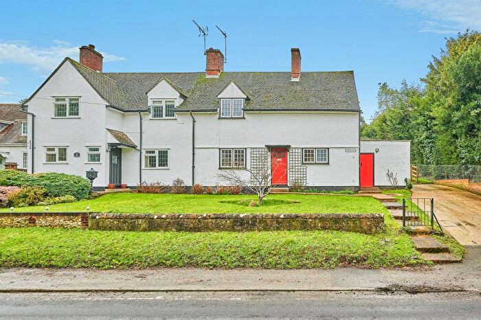 3 Bedroom Semi Detached House For Sale In Cambridge Road, Quendon, Saffron Walden, CB11