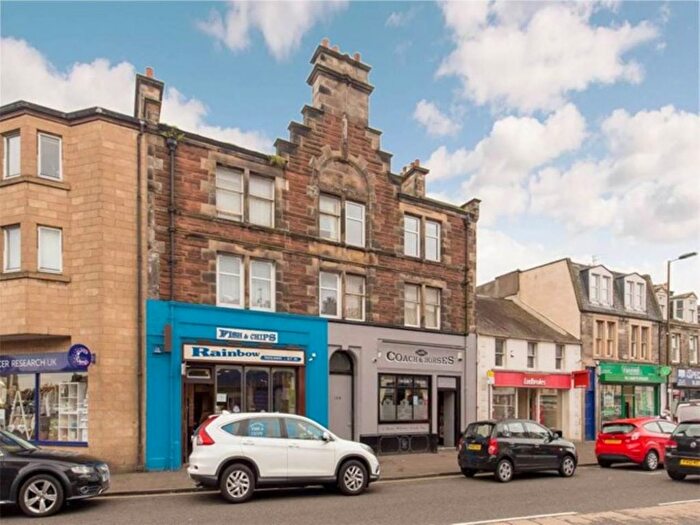 2 Bedroom Flat To Rent In High Street, Musselburgh, Midlothian, EH21