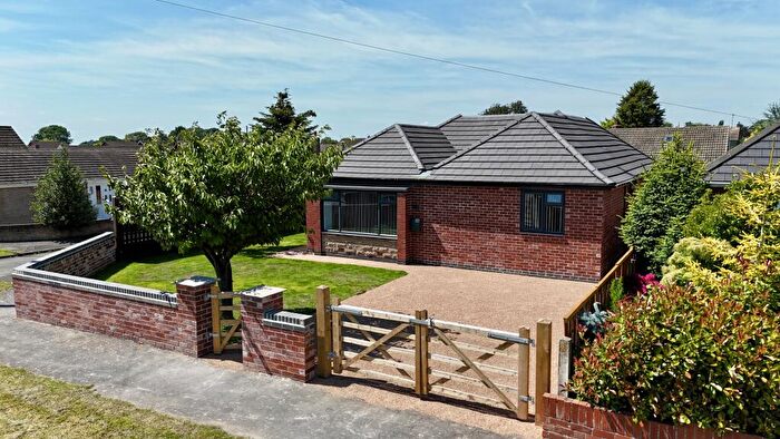 2 Bedroom Bungalow For Sale In Park Close, Westwoodside, Lincolnshire, DN9