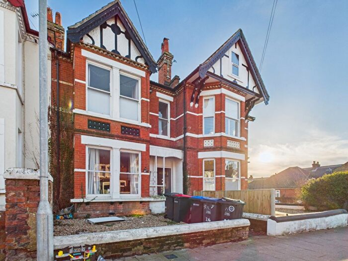 2 Bedroom Flat To Rent In Mickleburgh Hill, Herne Bay, CT6