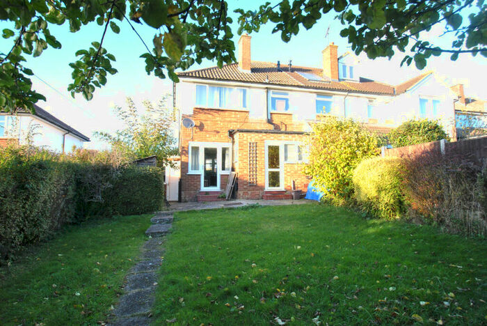 3 Bedroom Semi-Detached House To Rent In Haymoor, Letchworth Garden City, SG6