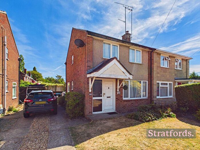3 Bedroom Semi-Detached House To Rent In Newton Road, Bletchley, MK3