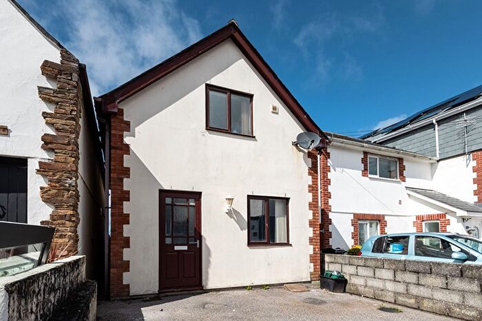 2 Bedroom Property To Rent In Tower Road, Newquay, TR7