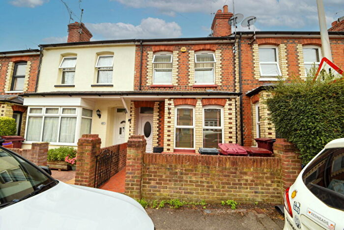 3 Bedroom Terraced House For Sale In Wilson Road, Reading, RG30