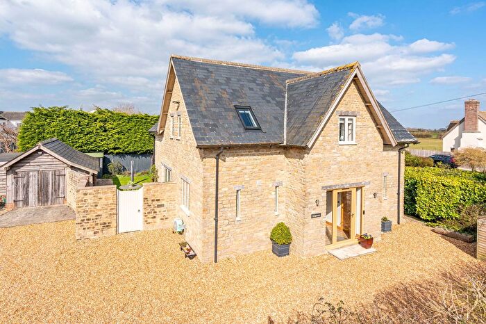 4 Bedroom Detached House For Sale In Grove Lane, Yatton Keynell, Chippenham, SN14