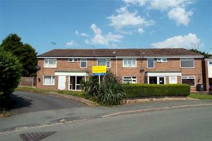 2 Bedroom Flat To Rent In Lambert Road, Uttoxeter, ST14