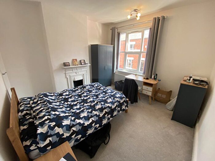 3 Bedroom Terraced House To Rent In Howard Road, Clarendon Park, LE2