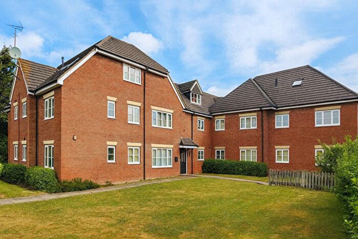 2 Bedroom Flat For Sale In Hunters Court, - Reading Road, Wokingham, Berkshire, RG41